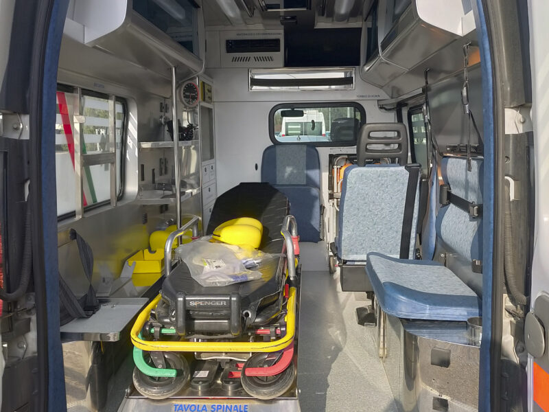 Ambulanza Usata Renault Trafic