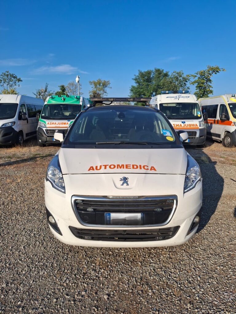Peugeot 5008 Automedica Usata REF-54